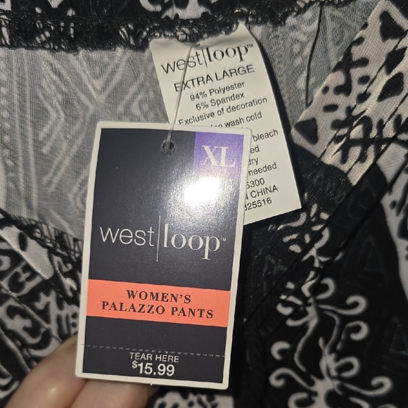 NWT West Loop Black and White Geometric Wide Leg Pants - Picture 2 of 6